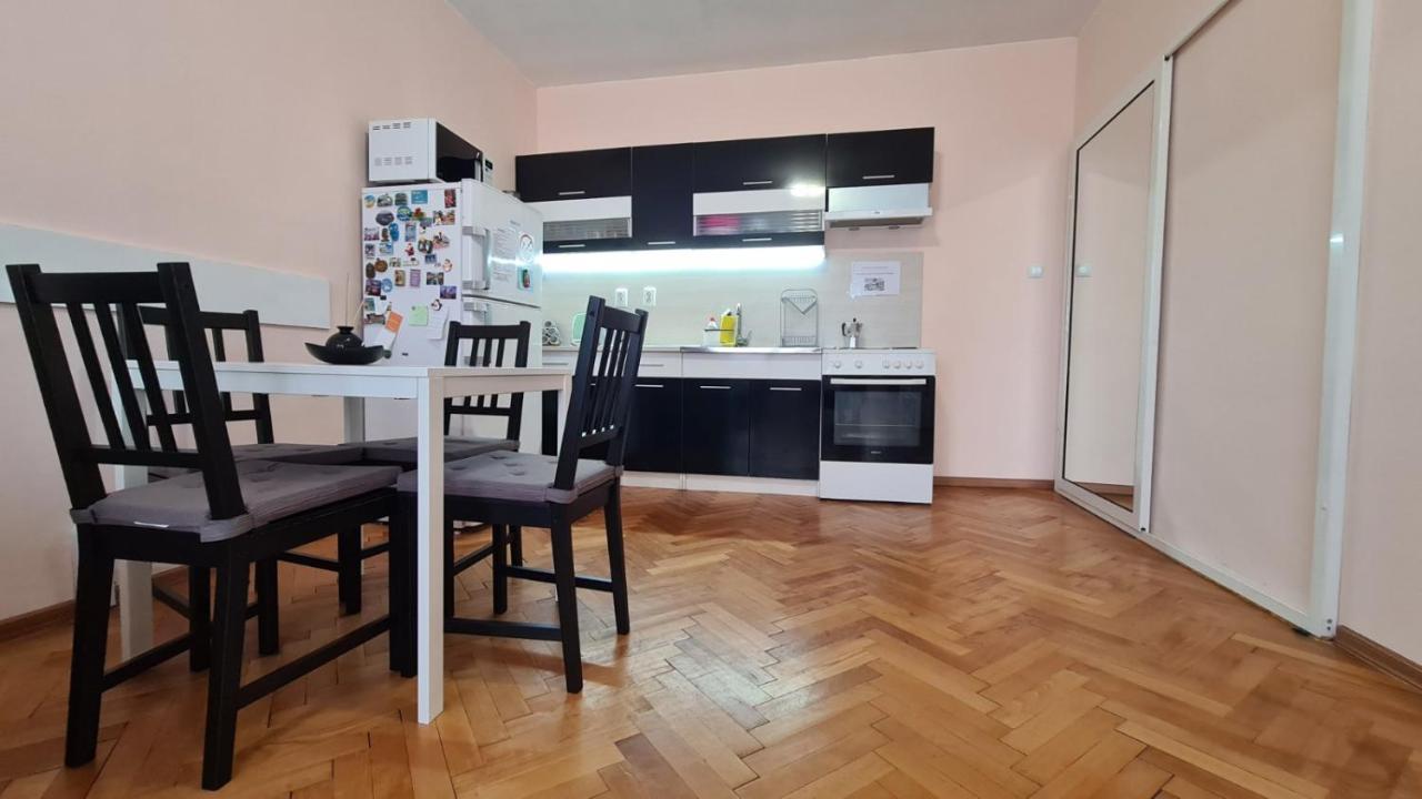 Lovely City Center 1Bd, 1Bt Apartment Sofia Luaran gambar